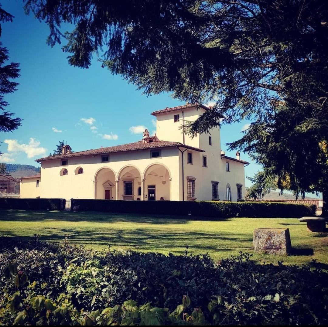 Вілла Castello Pomino Rufina Екстер'єр фото